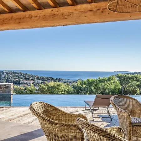 Soleil D'or, Golfe De St Tropez, Vue Panoramique וילה קבלייר-סור-מר