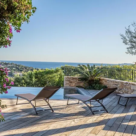 Villa Villa Soleil d'Or, golfe de St Tropez, piscine chauffée à l'année