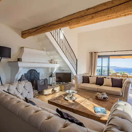 Villa Villa Soleil d'Or, golfe de St Tropez, piscine chauffée à l'année Cavalaire-sur-Mer
