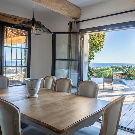 Vila Soleil D'or, Golfe De St Tropez, Vue Panoramique *
